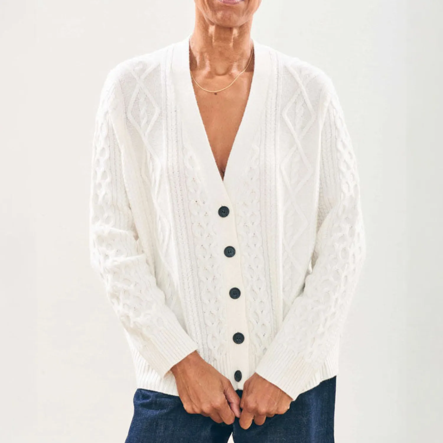 JUMPER1234 Aran Cardigan In Maritime White