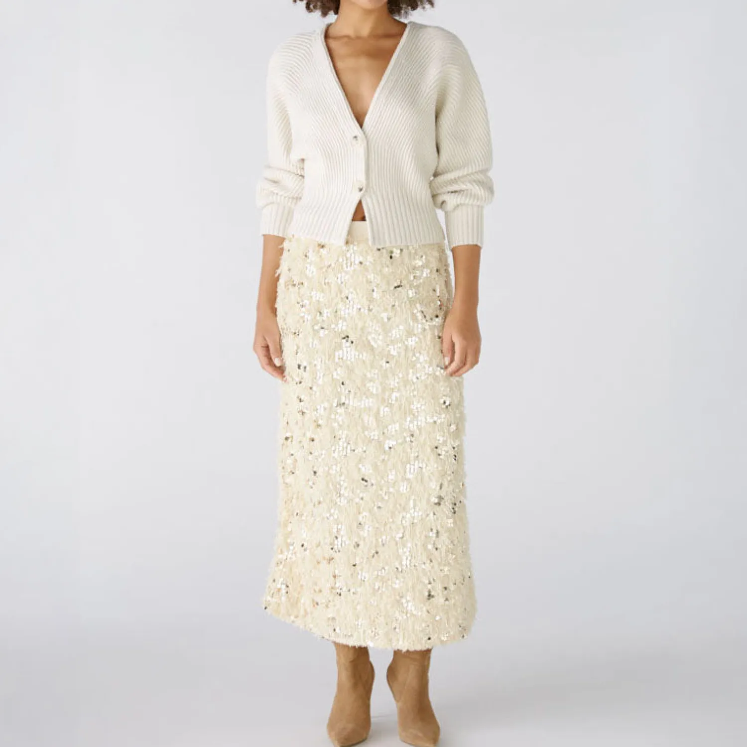 OUI 2 Button Cardigan In Off White