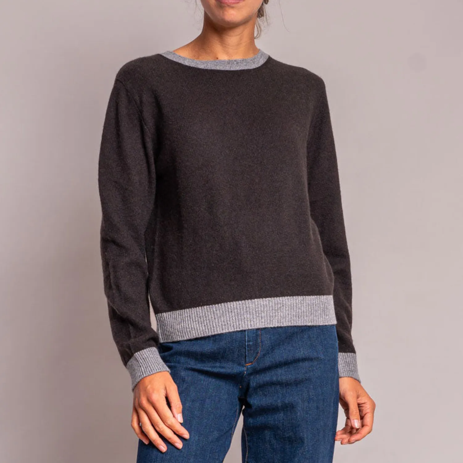 JUMPER1234 Contrast Crew Round Neck Jumper In Bitter/Mid Grey