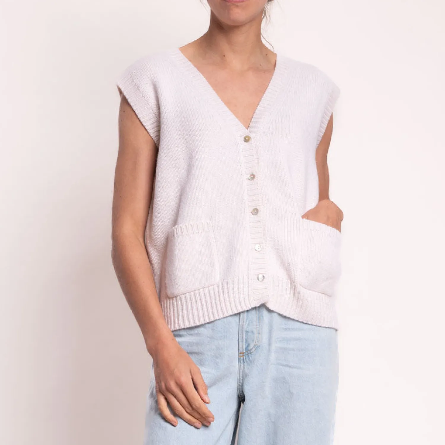 COLLEN & CLARE Delilah Cashmere & Lambswool Tank In Snow