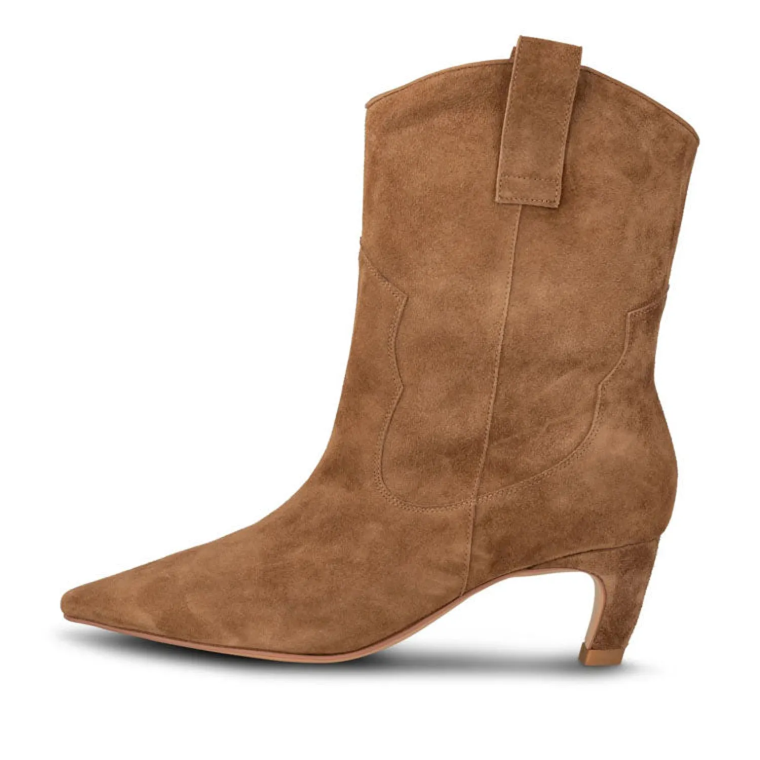 SHOE THE BEAR Dicte Suede Boots In Caramel