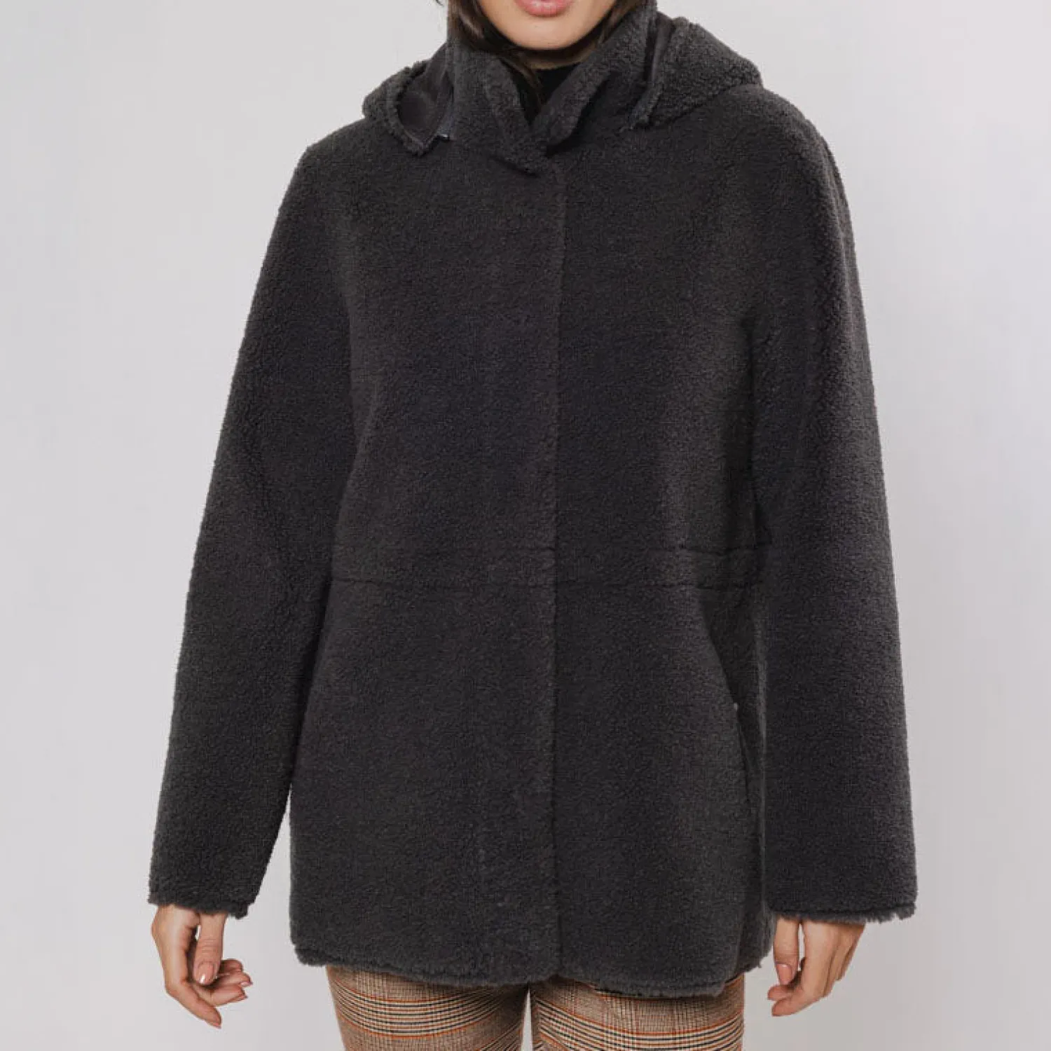 RINO & PELLE Dumi Reversible Faux Suede Coat In Graphite