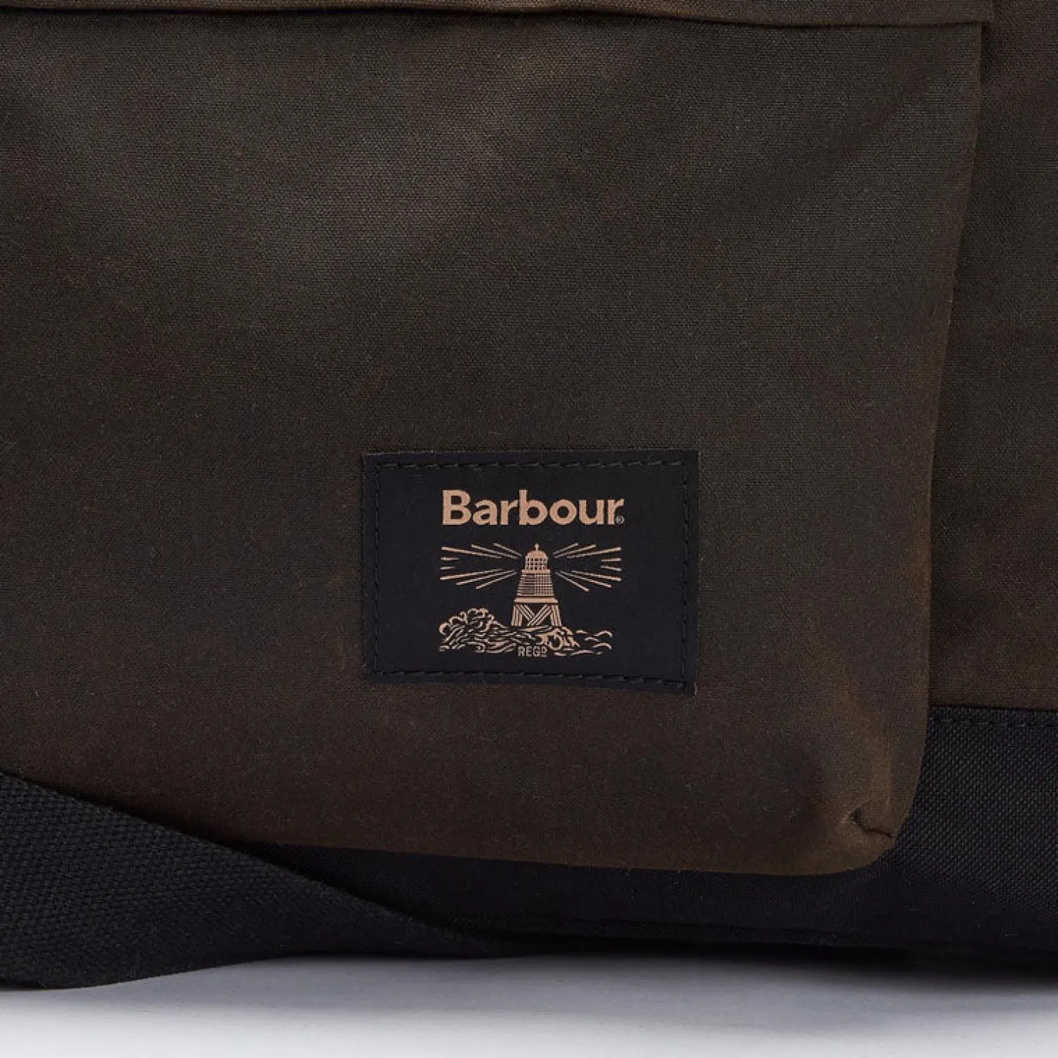 BARBOUR Field Wax Holdall In Olive/Black