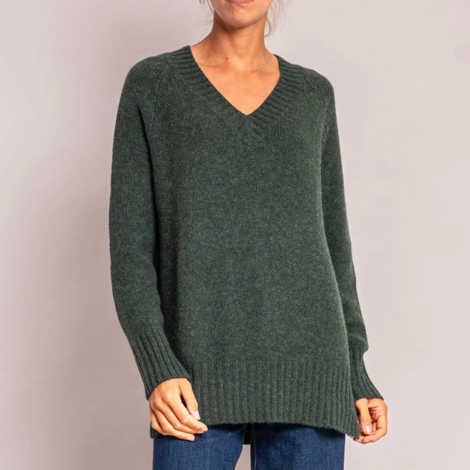 CASH CA Long V Neck Chunky Knit In Dark Green