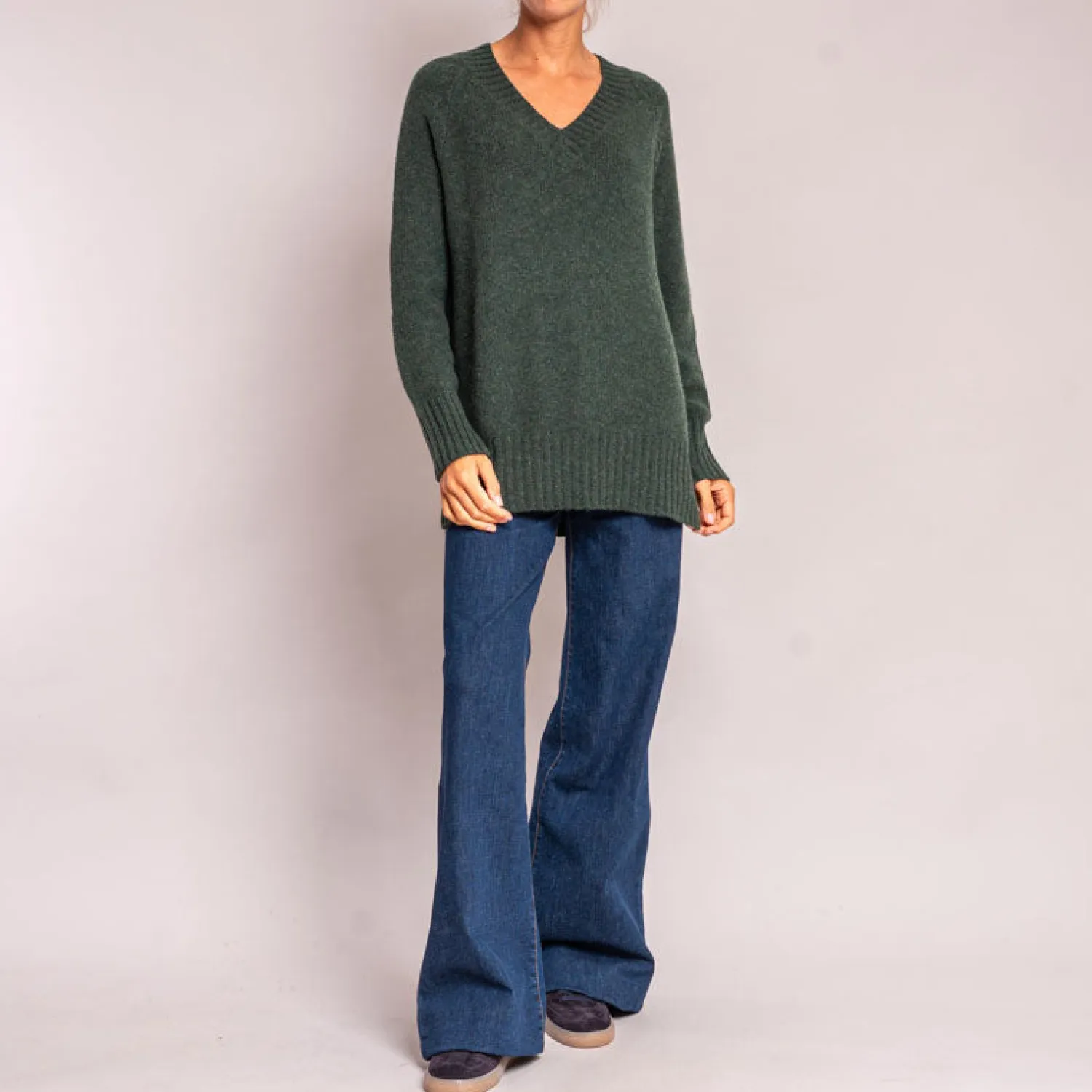 CASH CA Long V Neck Chunky Knit In Dark Green