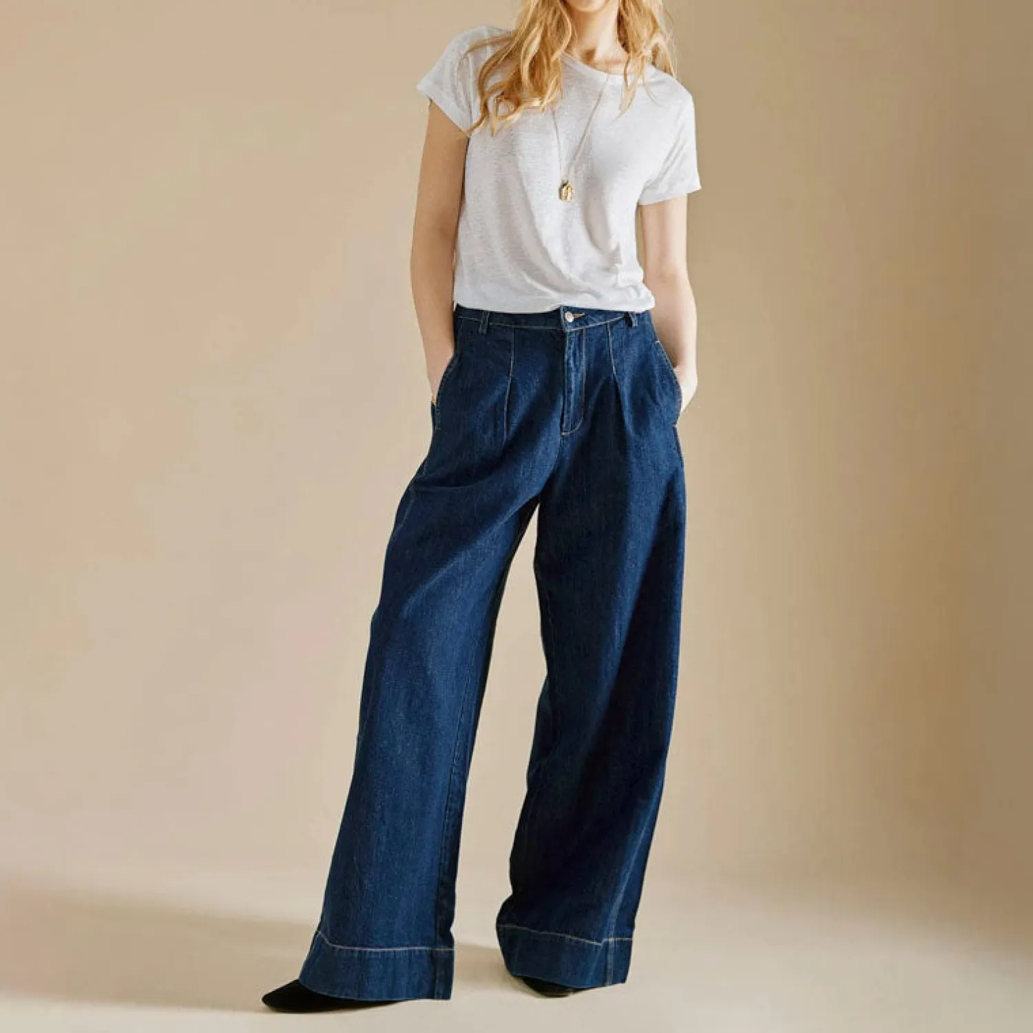 BY IRIS Luca Wide Leg Jeans In Dark Denim