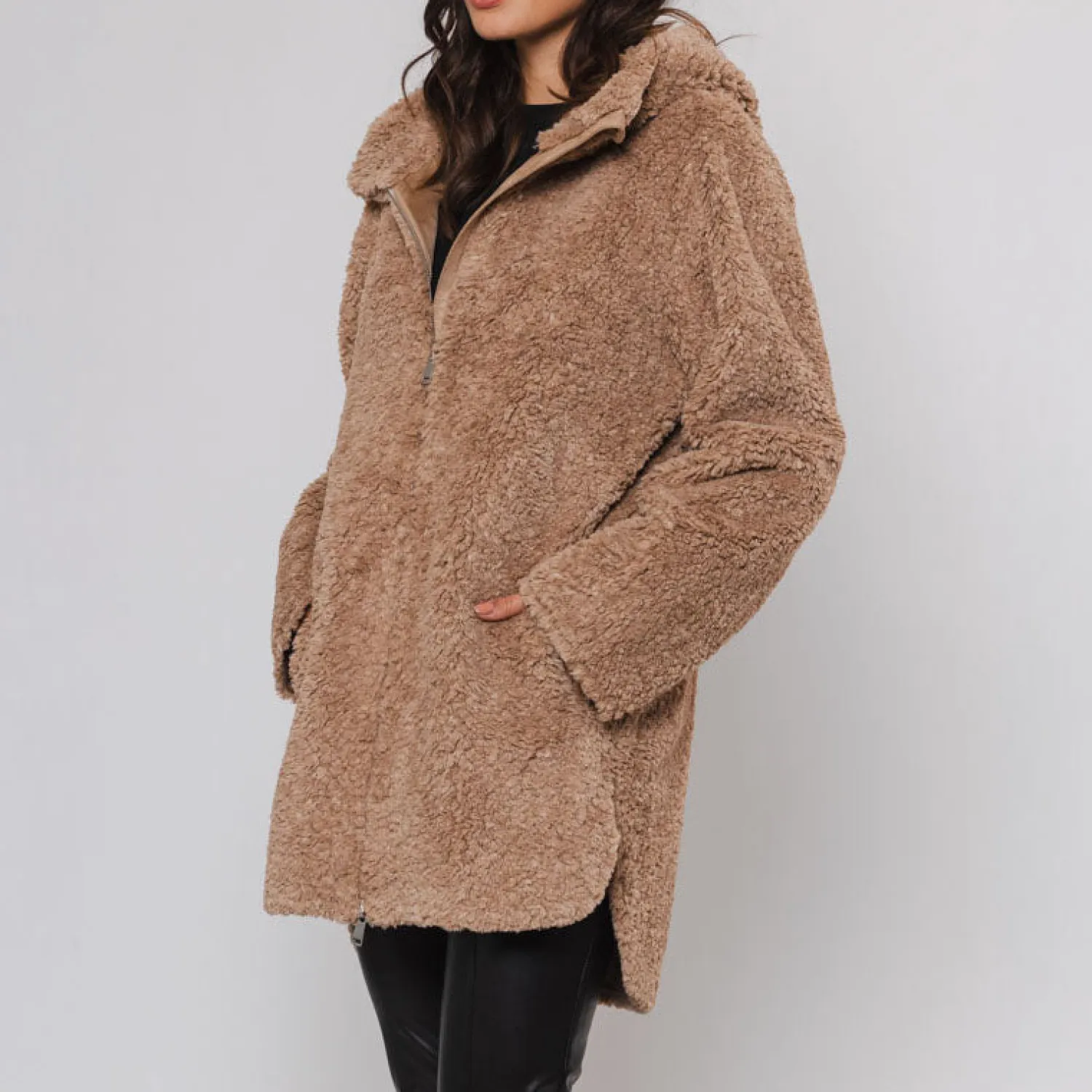 RINO & PELLE Marre Reversible Faux Suede Coat In Sand