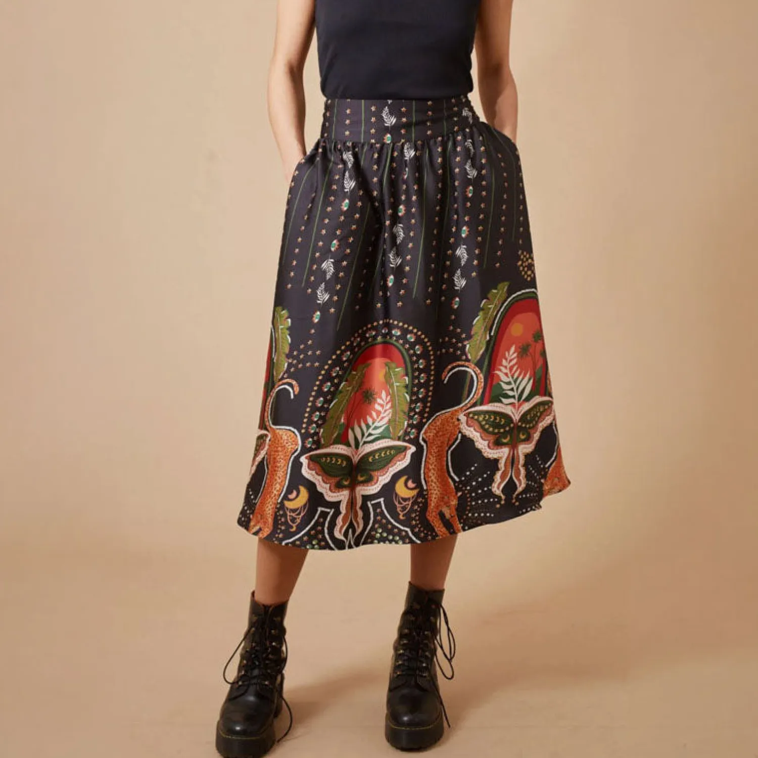 TRAFFIC PEOPLE Maude Skirt In Black