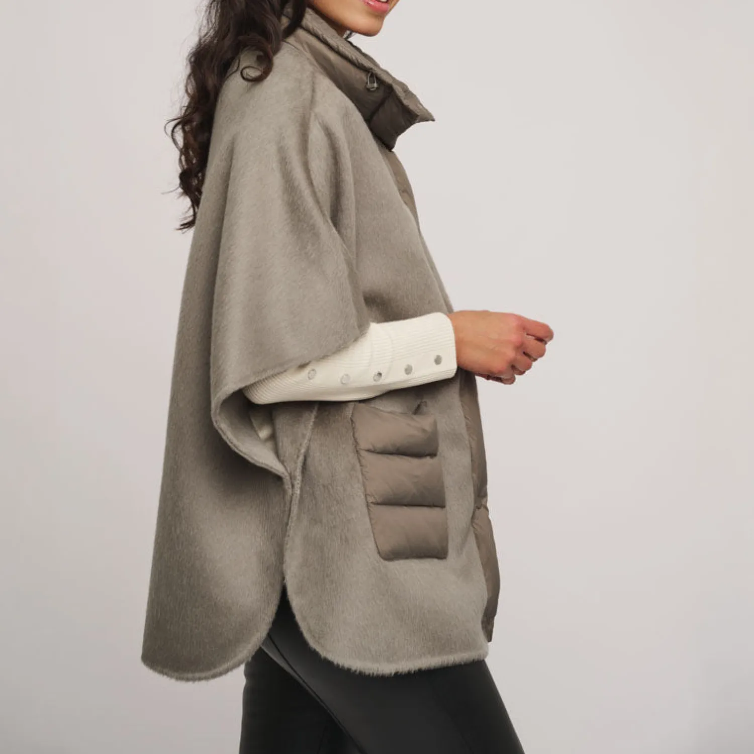 RINO & PELLE Mel Wool Cape In Dark Artichoke