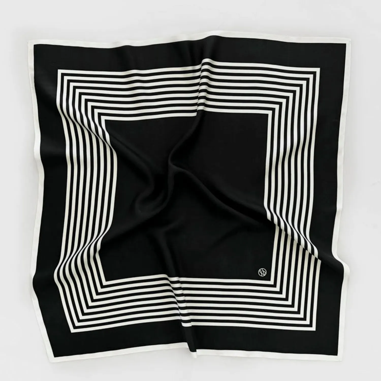 LE SCARF No. 2 Scarf 65cm In Black & Cream