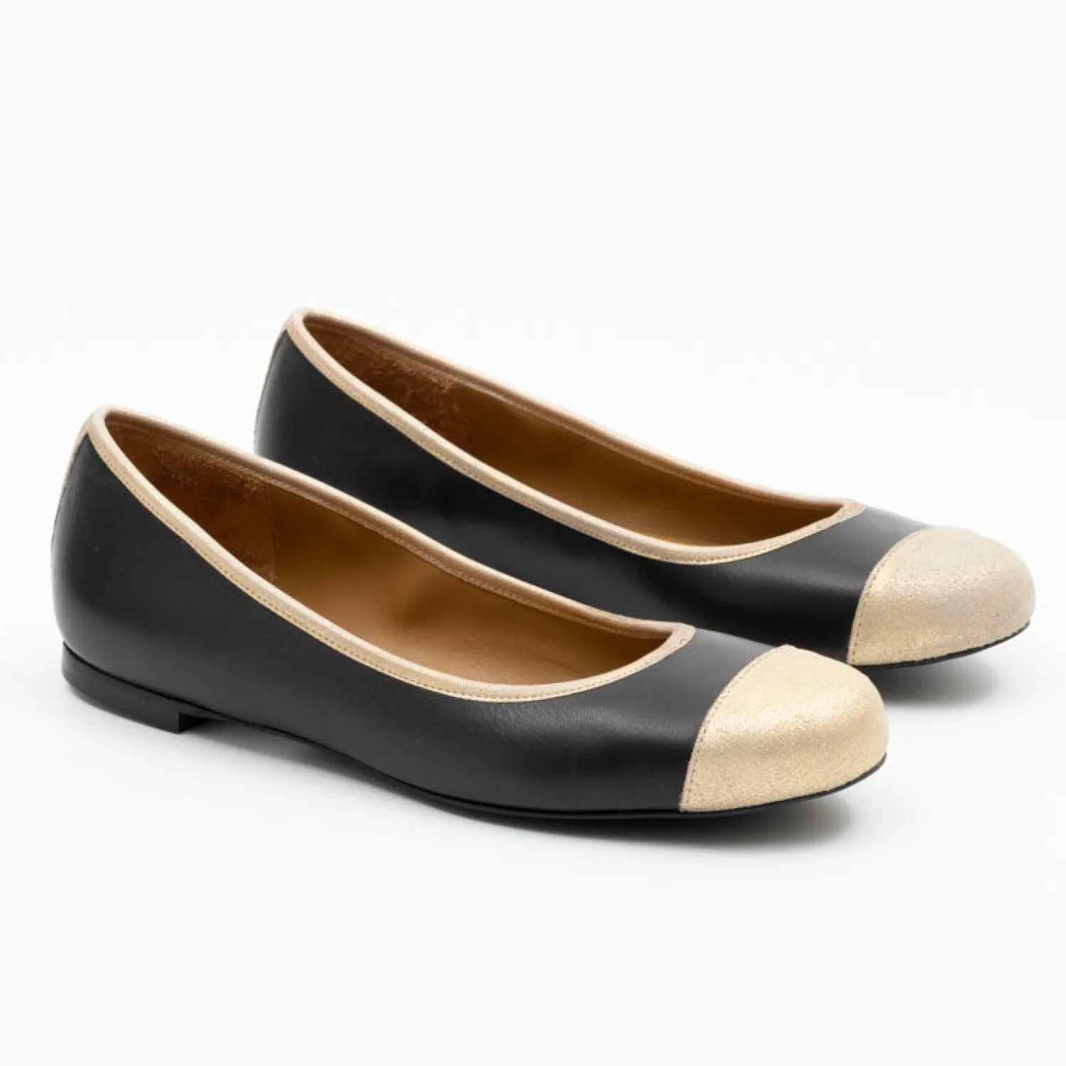 NEMONIC Platino Pumps In Bambina/Negro