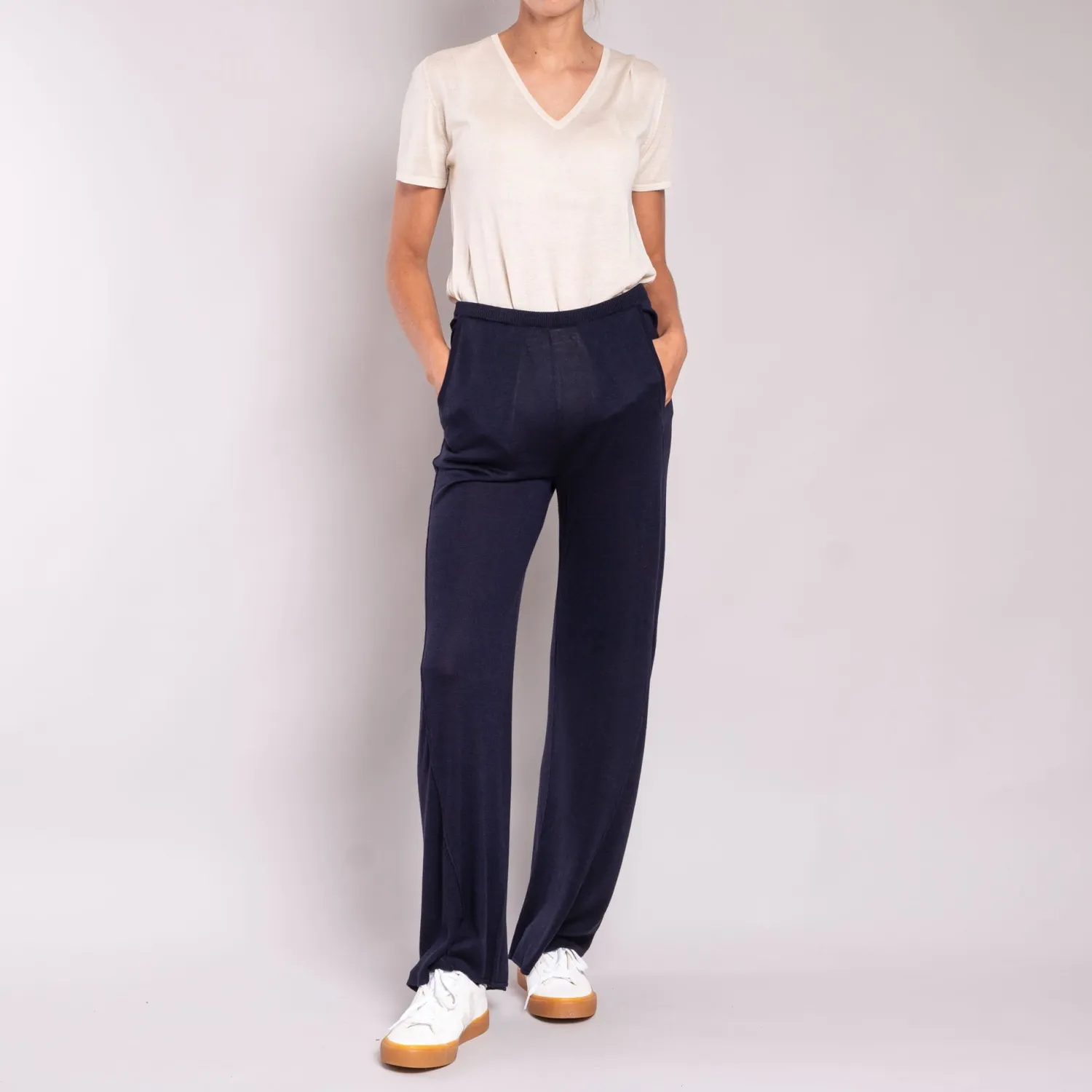 JEAN & TEMPLE Silk & Cashmere Trousers In Navy