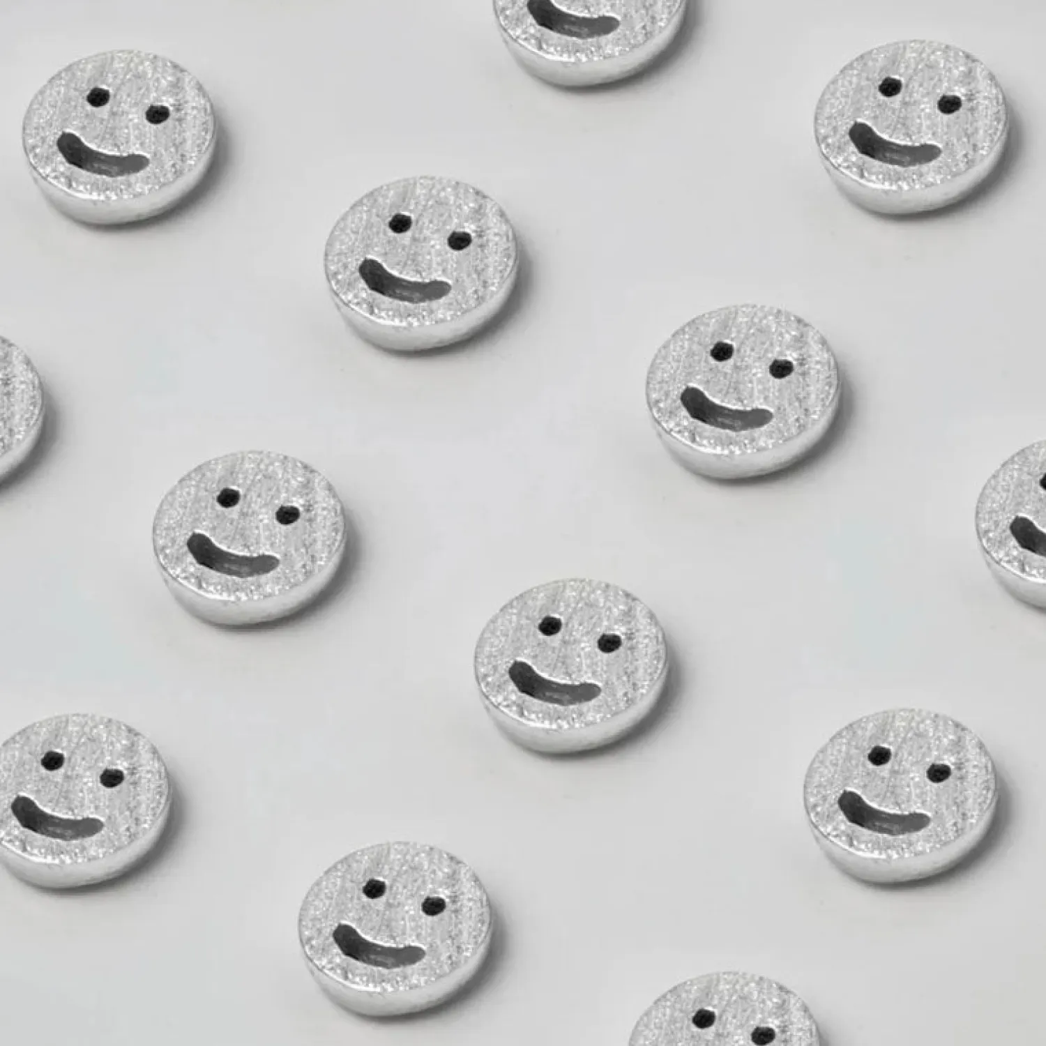 LULU COPENHAGEN Smiley Earring In Silver