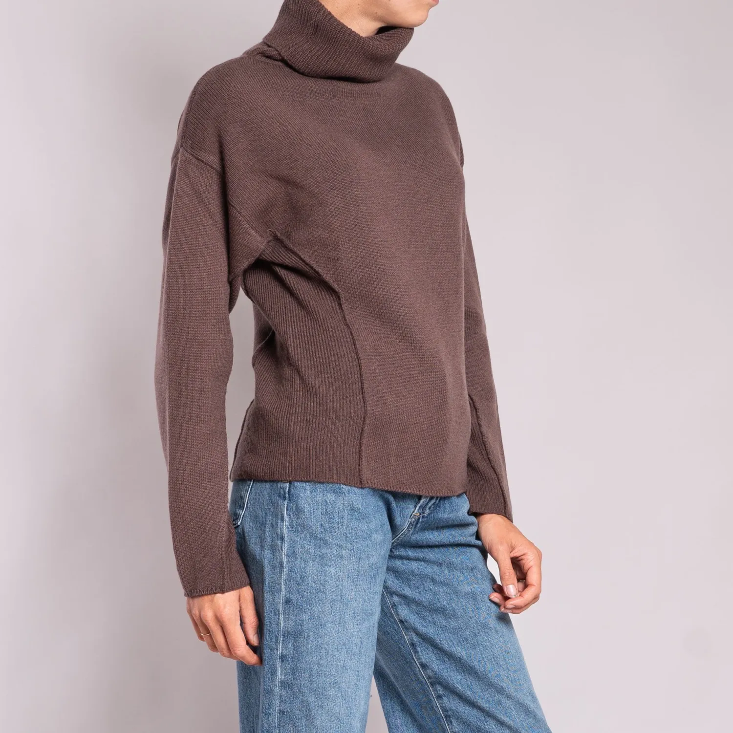 JEAN & TEMPLE Thick Roll Neck Jumper In Chocolate